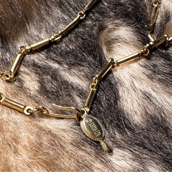 70's Sarah Coventry Gold Tone Amber Pendant Necklace - Picture 5 of 5